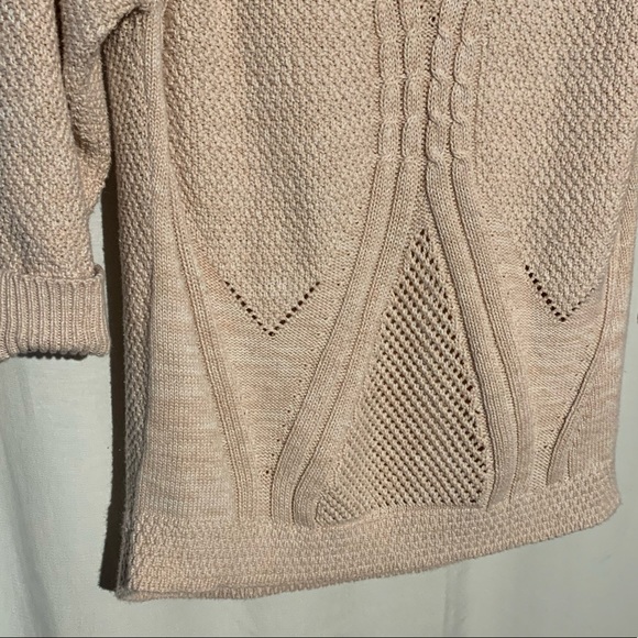 3/$30 - Suzy Shier Pink Sweater Size M - Picture 15 of 15